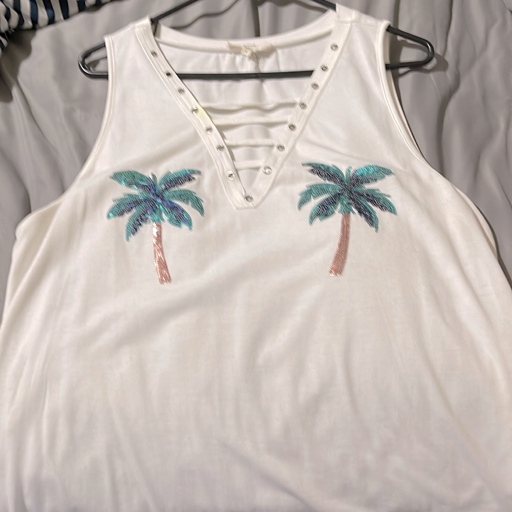 Entro palm tree tank
